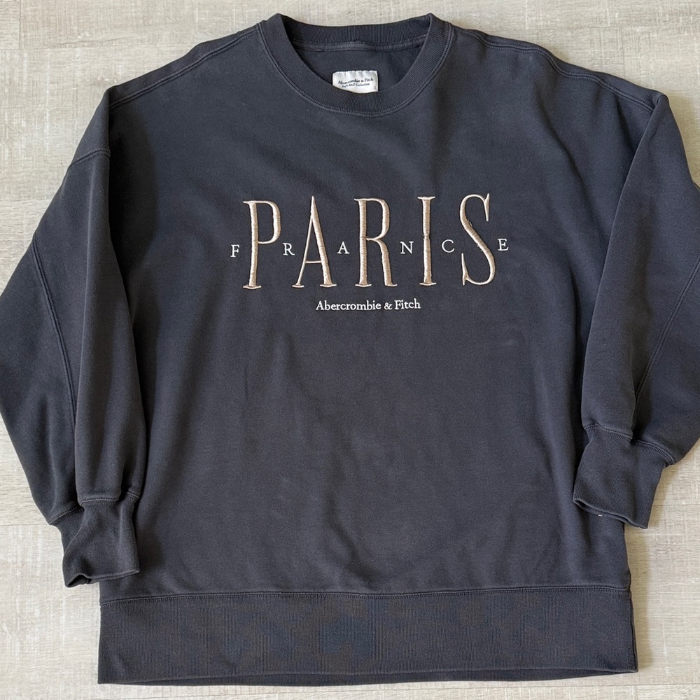 Abercrombie & Fitch Navy Crewneck Sweater Size Large